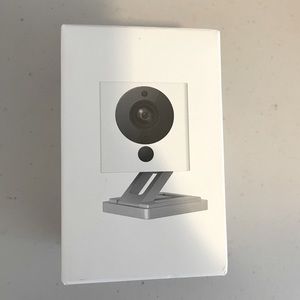 BRAND NEW Wyze Cam v2